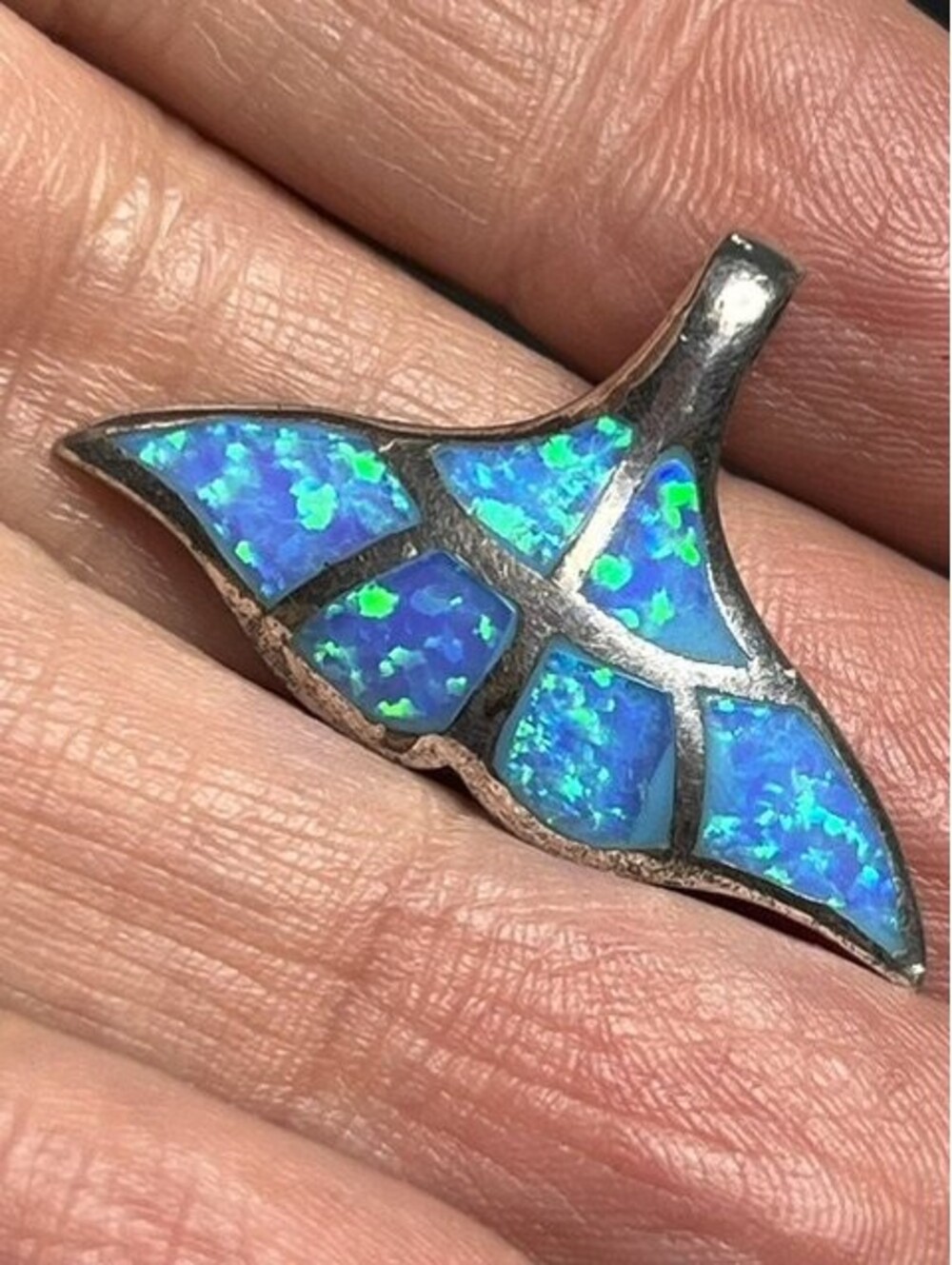 B7025 Whale Tail Pendant Sterling Silver Created Opal Inlay 5.5g 35mm